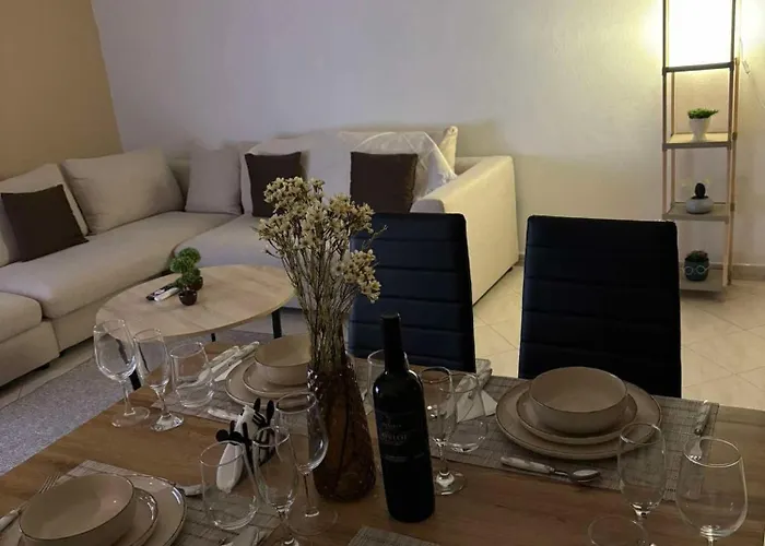V&g Cozy Home, Pilona Village Vakantiehuis *