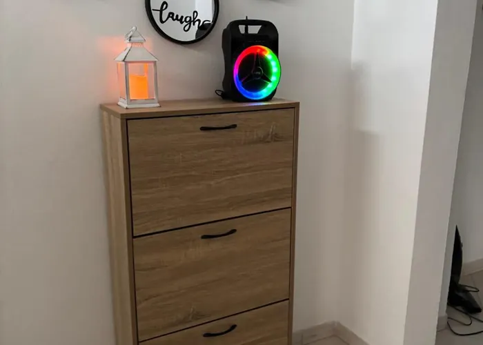 V&g Cozy Home, Pilona Village 別荘 Vlicha