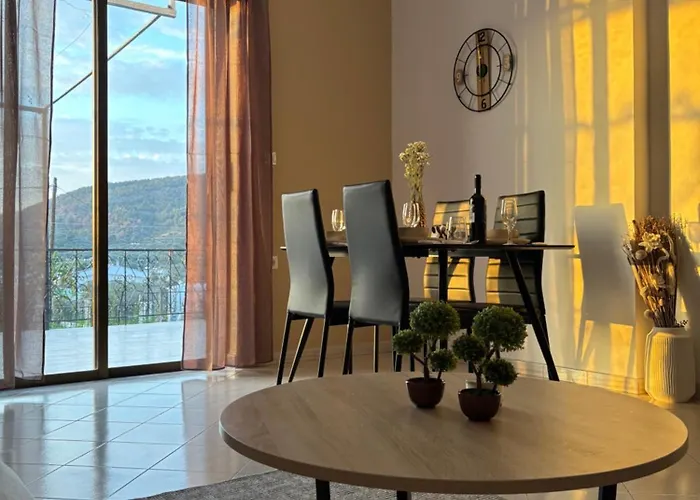 V&g Cozy Home, Pilona Village