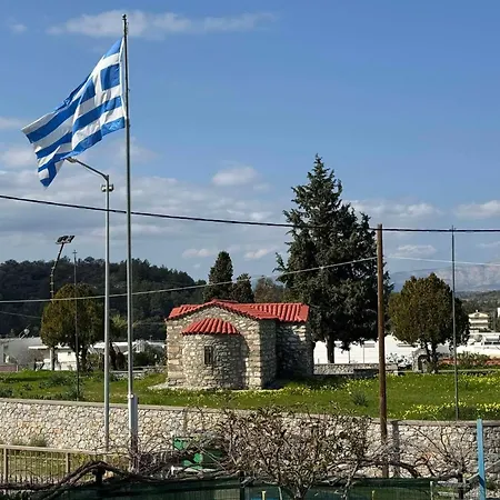 V&g Cozy Home, Pilona Village Vakantiehuis Vlicha (Rhodes)