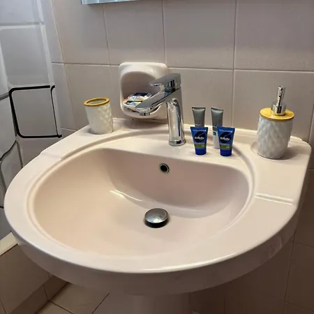 V&g Cozy Near Lindos, Spacious 2br Dom wakacyjny